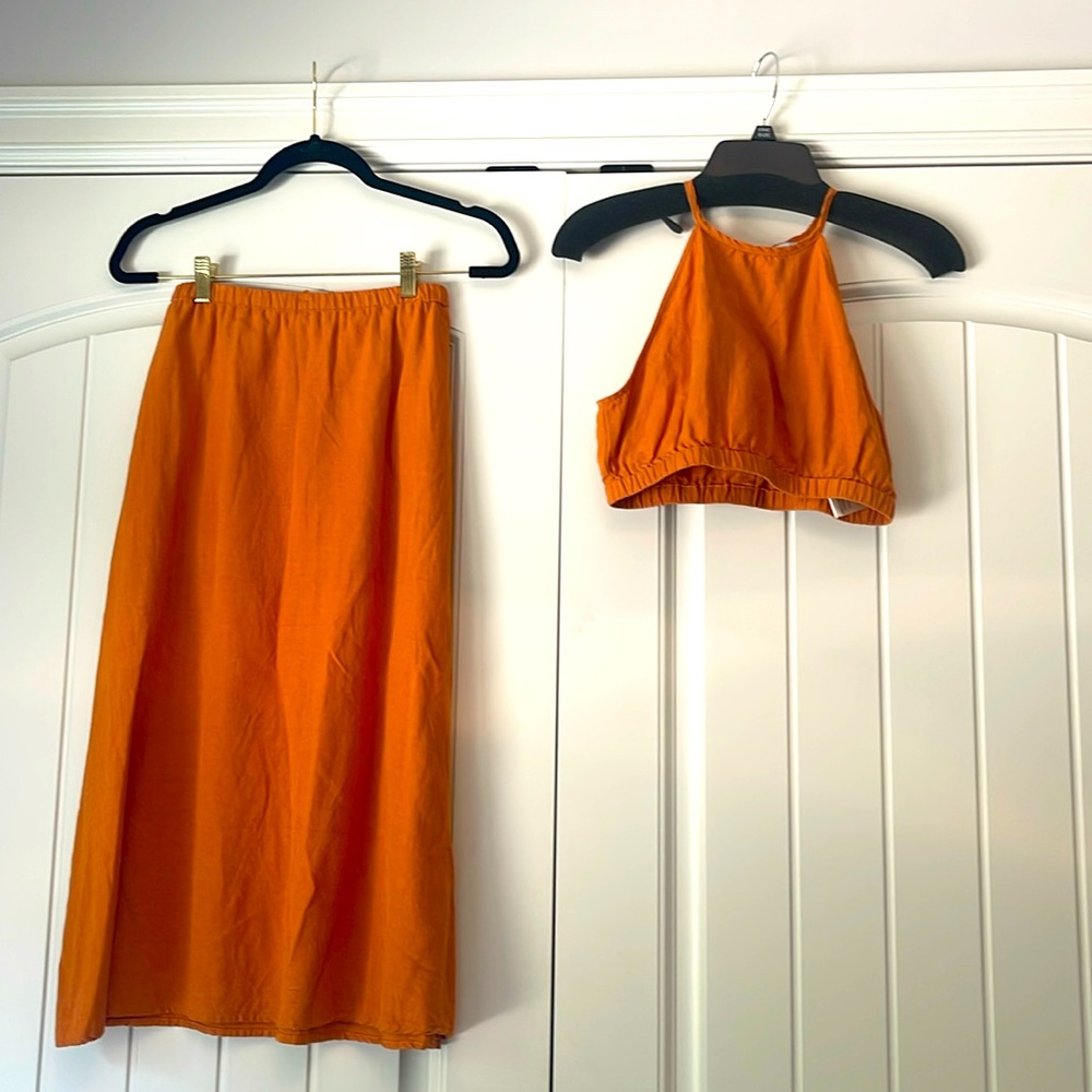 Two piece flattering summer/beach outfit